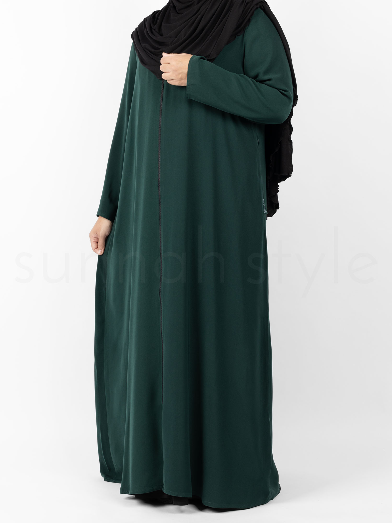 Essentials Full Zip Abaya (Pine)